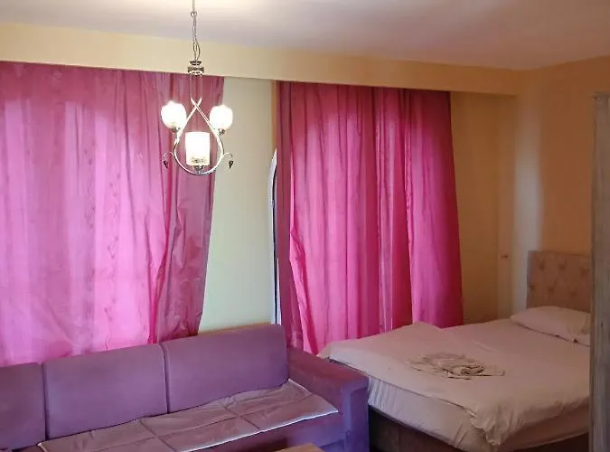 Ottoman By Linton 2*