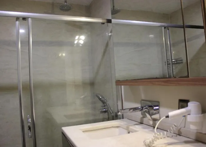 Ottoman By Linton 2*